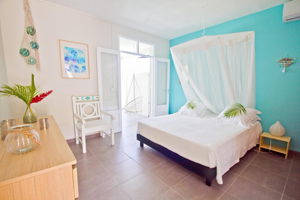 Appartement Tillet. O Coeur De Deshaies. Exterior foto